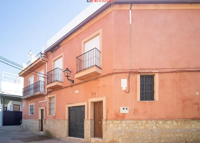 El Anfitrion - Casa Salmedina